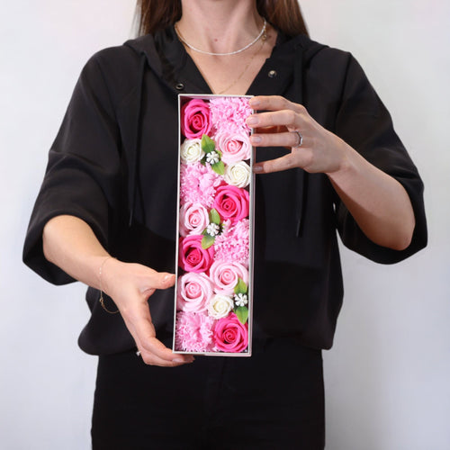Coffret Fleurs de Savon Naissance – Rose