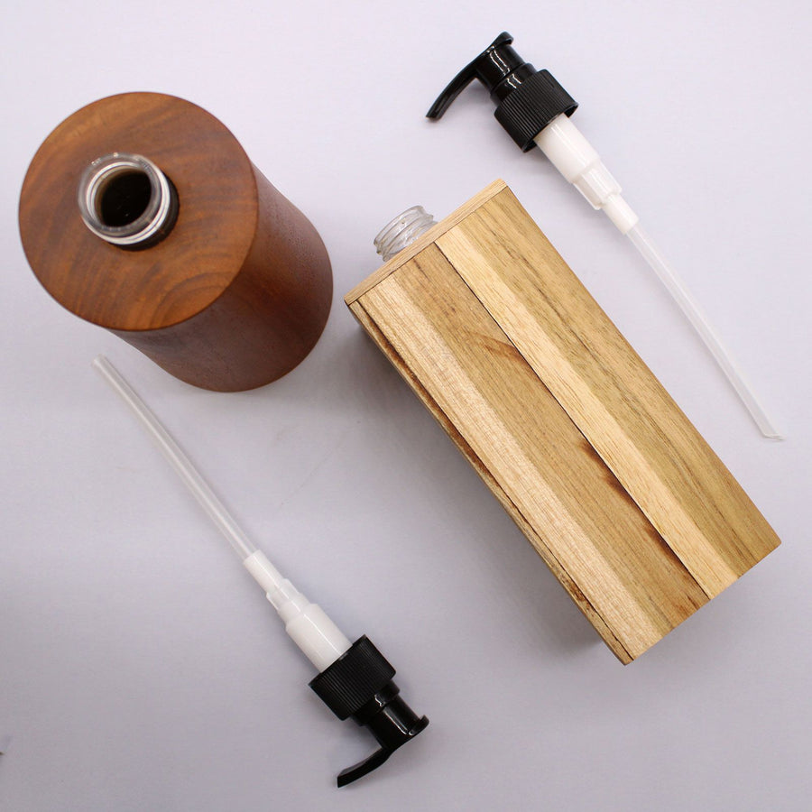 Distributeur de Savon en Teck Naturel – Modèle Carré