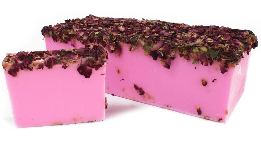 Savon Artisanal à la Rose et Pétales de Rose 100g