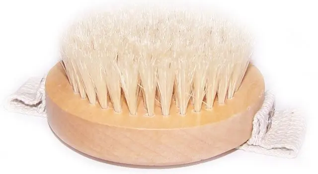Brosse à main pour l'exfoliation du corps
