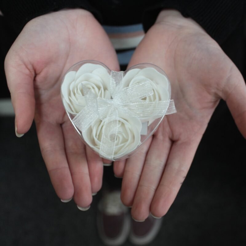 Set de 3 boîtes à savon en forme de coeur - blanc – Image 3