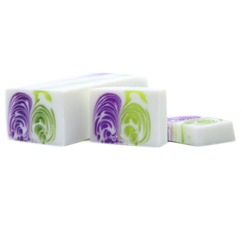 Savon Artisanal Fraise (100g) – Image 4