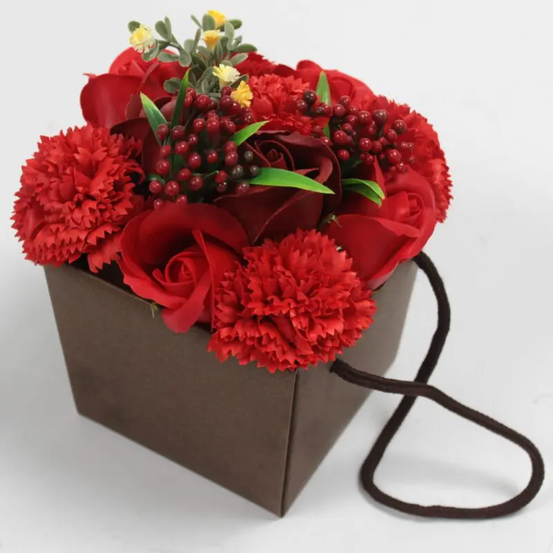 Bouquet de fleur en Savon - Rose rouge et œillet – Image 2
